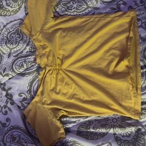 Charlotte russe small gold crop top, off shoulder sleeves